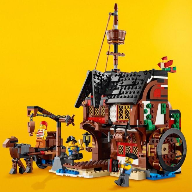 LEGO Creator 3v1 31109 Pirátská loď