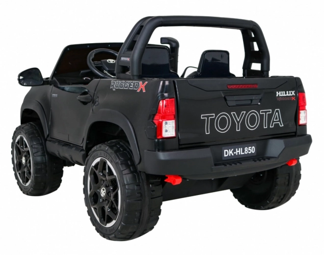 Vozidlo Toyota Hilux Black