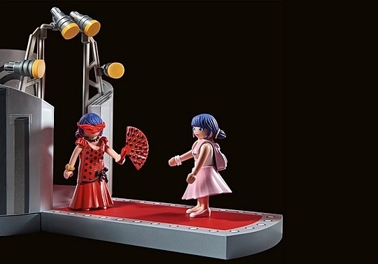 Miraculum figurkový set 71335 Módní přehlídka v Paříži