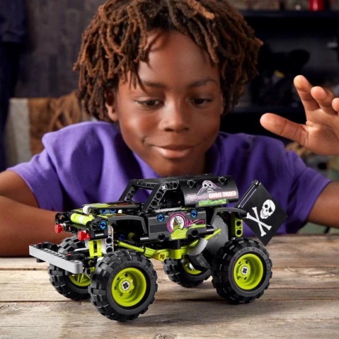 LEGO® Technic 42118 Monster Jam Grave Digger