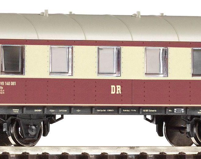 Piko Osobní vagón Bp 2. tř. DR III - 57633