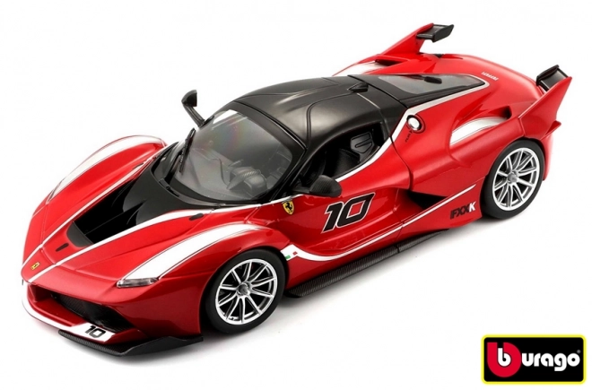 Model Ferrari FXX K v metalické červené od Bburago