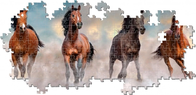 Puzzle 1000 prvků Kompaktní panorama Koně