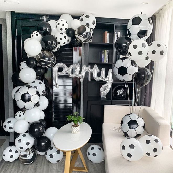 Sada narozeninové dekorace pro chlapce  Fotbal - 65 balónků