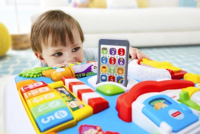 Pejskův stoleček Smart Stages od Fisher-Price