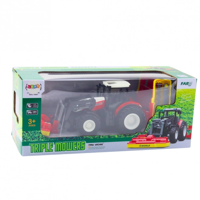 Zdalně řízený traktor s sekačkami na trávu