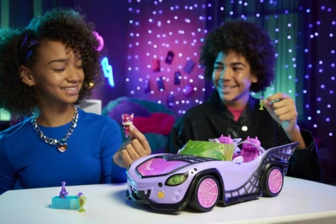 Auto Monster High Fialový kabriolet s pavoučí sítí