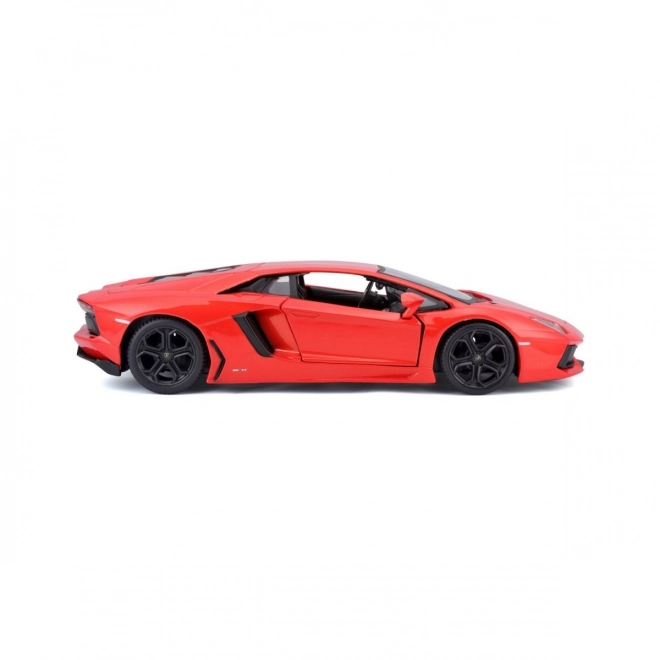 Složený model Lamborghini Aventador LP700-4