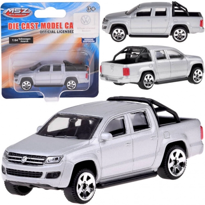 Kovové autíčko Volkswagen Amarok 1:64