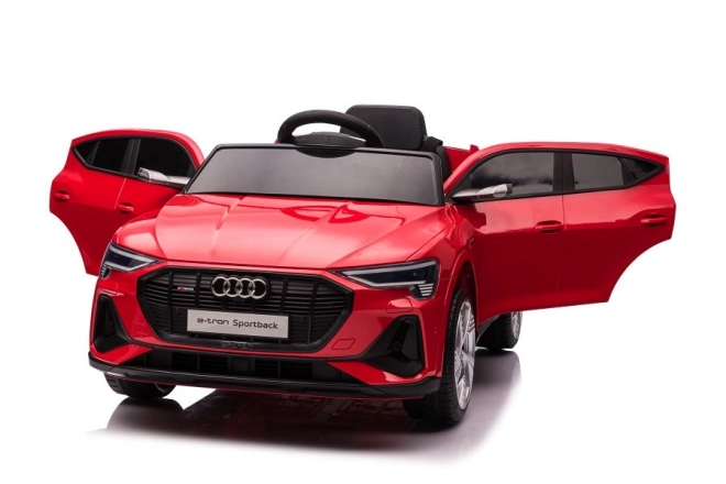 Audi E-Tron červené auto na baterie QLS-6688