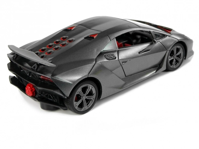 Sportovní auto R/C 1:24 Lamborghini Silver 2.4 G Lights