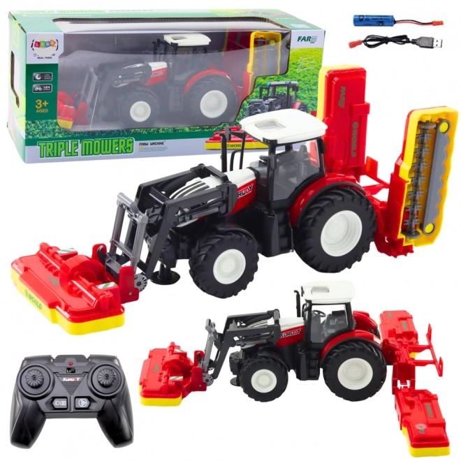 Zdalně řízený traktor s sekačkami na trávu