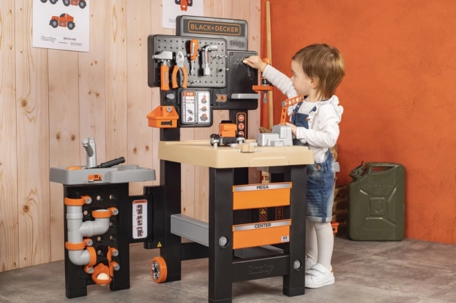 Smoby Black & Decker megadílna pro malé kutily