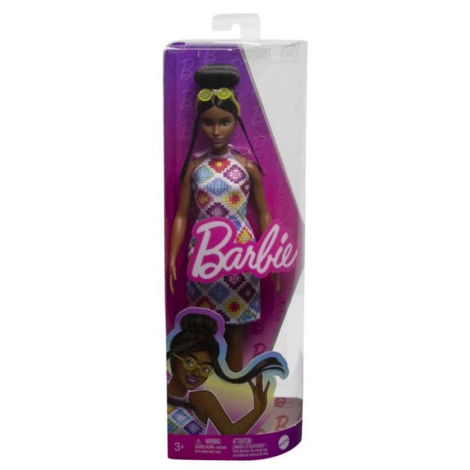 Panenka Barbie Fashionistas v barevných šatech