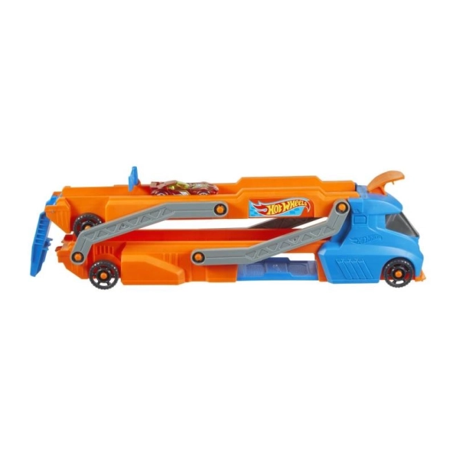 Tahač Hot Wheels s odpalovačem