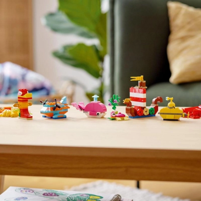 LEGO Classic 11018 Kreativní zábava v oceánu