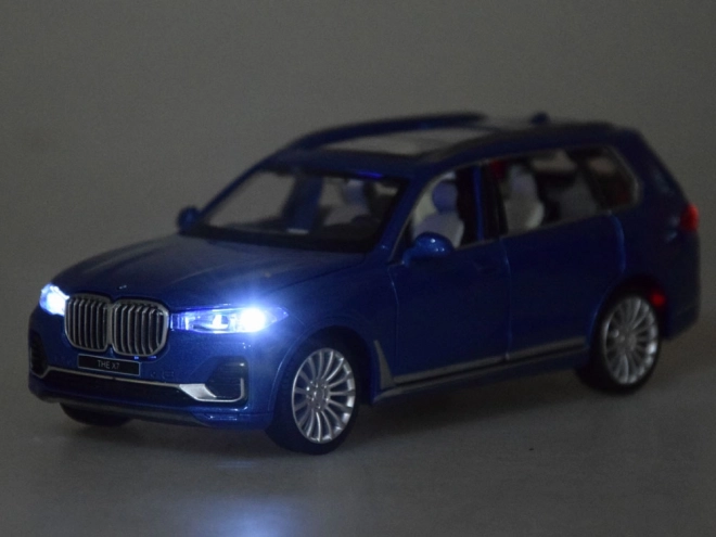 Hračka SUV BMW X7 kovové model 1:32