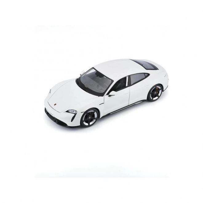 Welly Porsche Taycan Turbo S 1:24 krémový