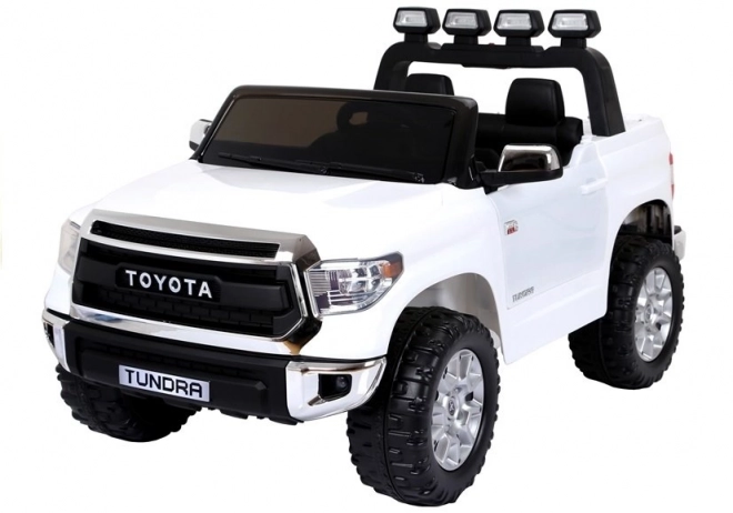 Toyota Tundra Bílá Baterie Auto