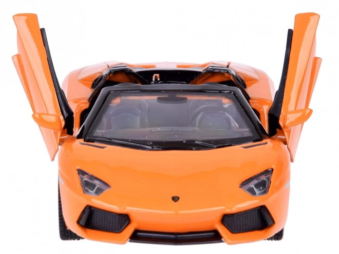 Kovový model auta Lamborghini Aventador Roadster 1:32 interaktivní