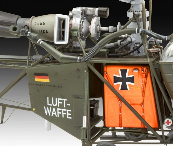 Plastikový model vrtulníku Alouette II 1/32