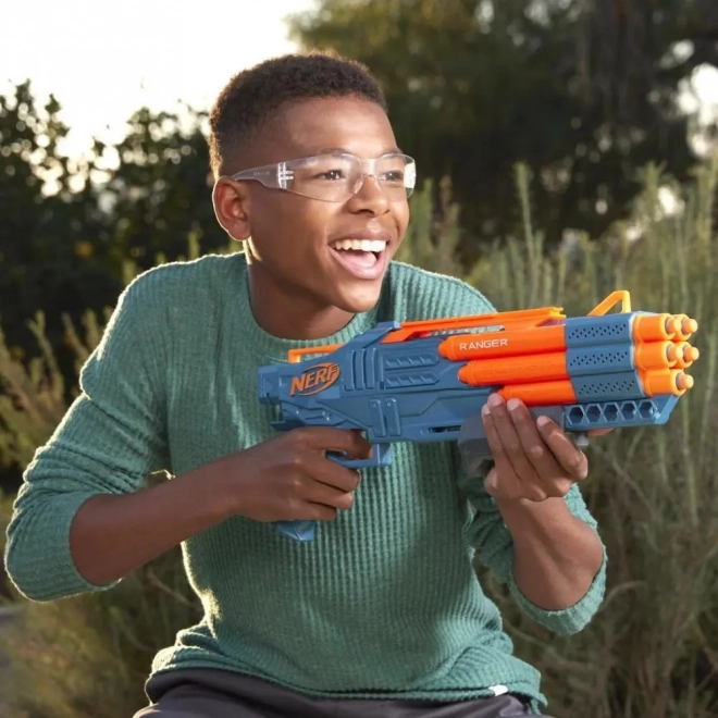 Přizpůsobitelný dětský blaster Nerf Elite 2.0 Ranger