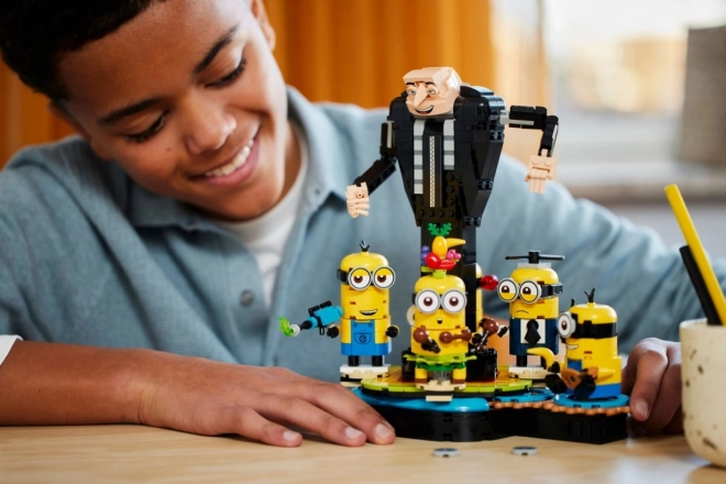 LEGO Minionki 75582 Gru a minionkové z kociek